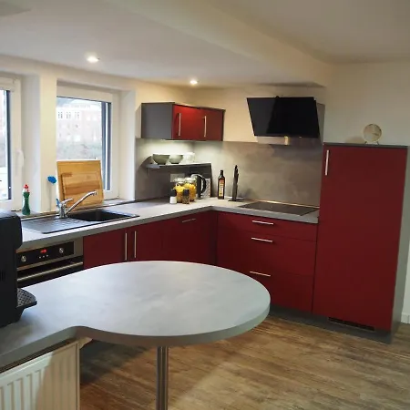 Kaffeevollautomat, Haengematte & Netflix, Zentral *